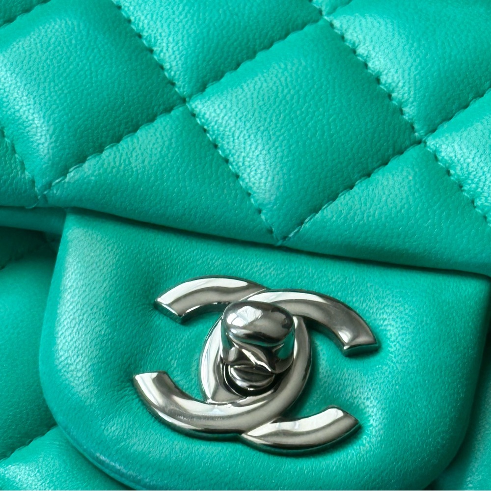 Chanel Extra Mini Flap Bag Turquoise Green Single Flap Lambskin Quilted Leather - Picture 3 of 15